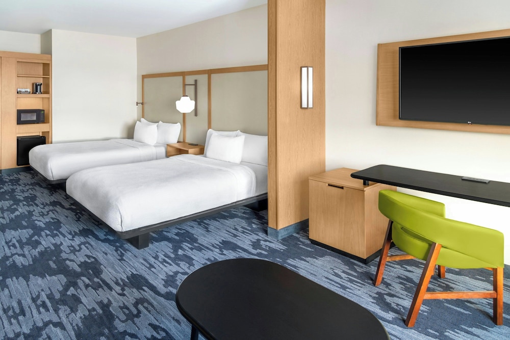 Fairfield Inn & Suites by Marriott Detroit Taylor 15/36