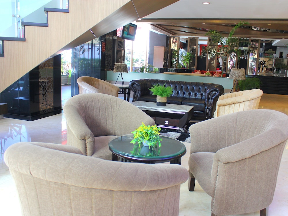 Hermes Palace Medan 39/58