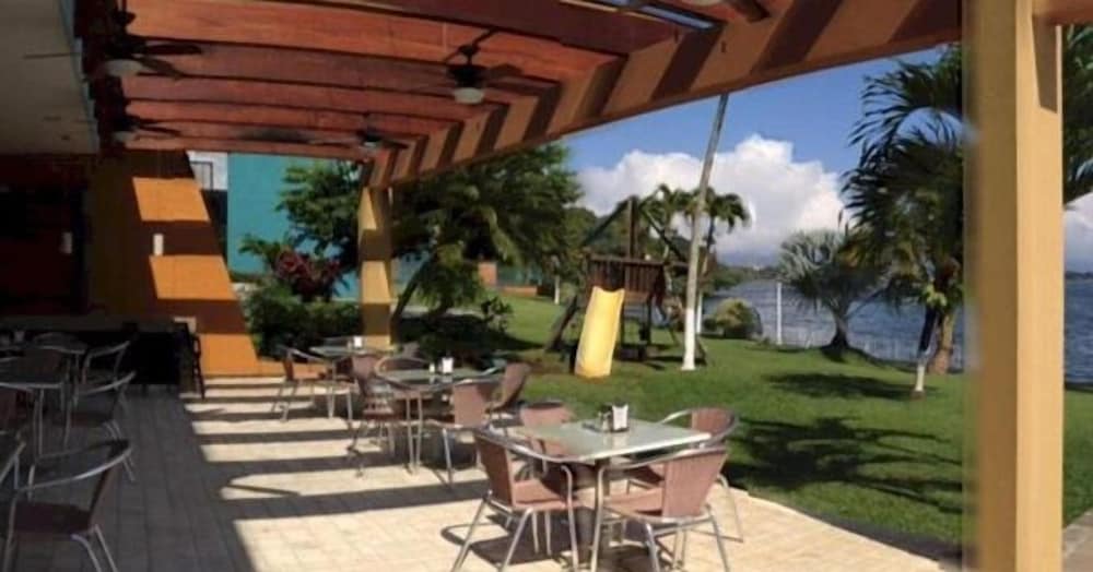 La Finca Resort Hotel And Spa 18/37