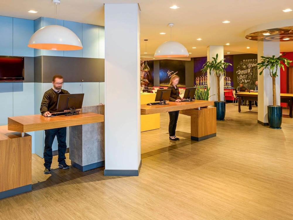 Ibis Joinville 8/58