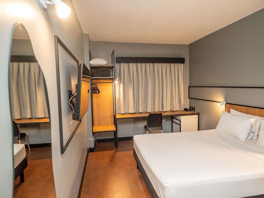 Ibis Belem Aeroporto 23/75