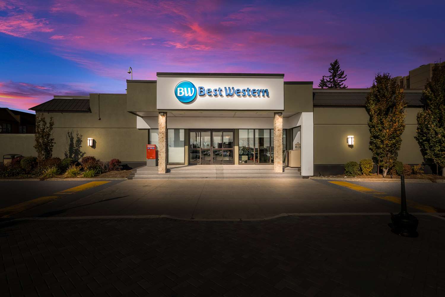 Best Western Parkway Hotel Toronto North 2/32