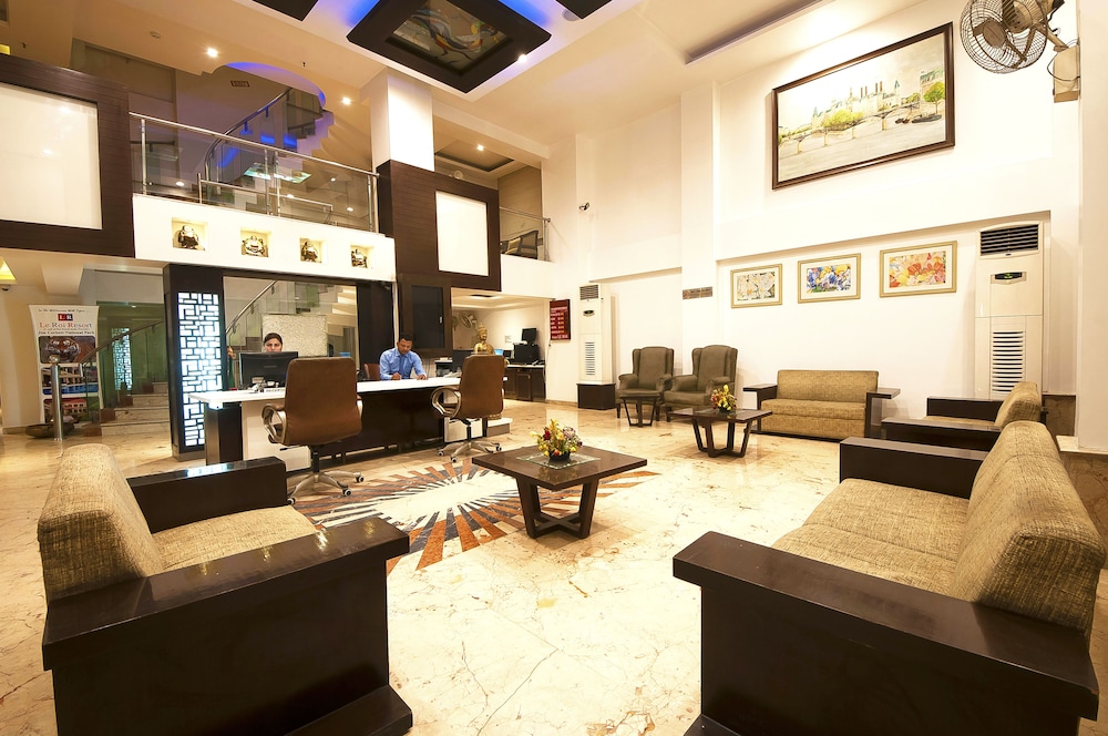 Hotel Le Roi 24/50