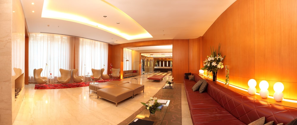 725 Continental Hotel 37/55