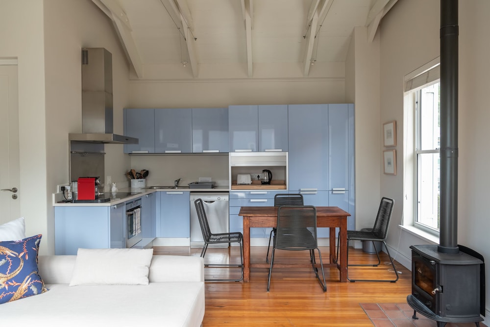 The Majestic Apartment 34/50