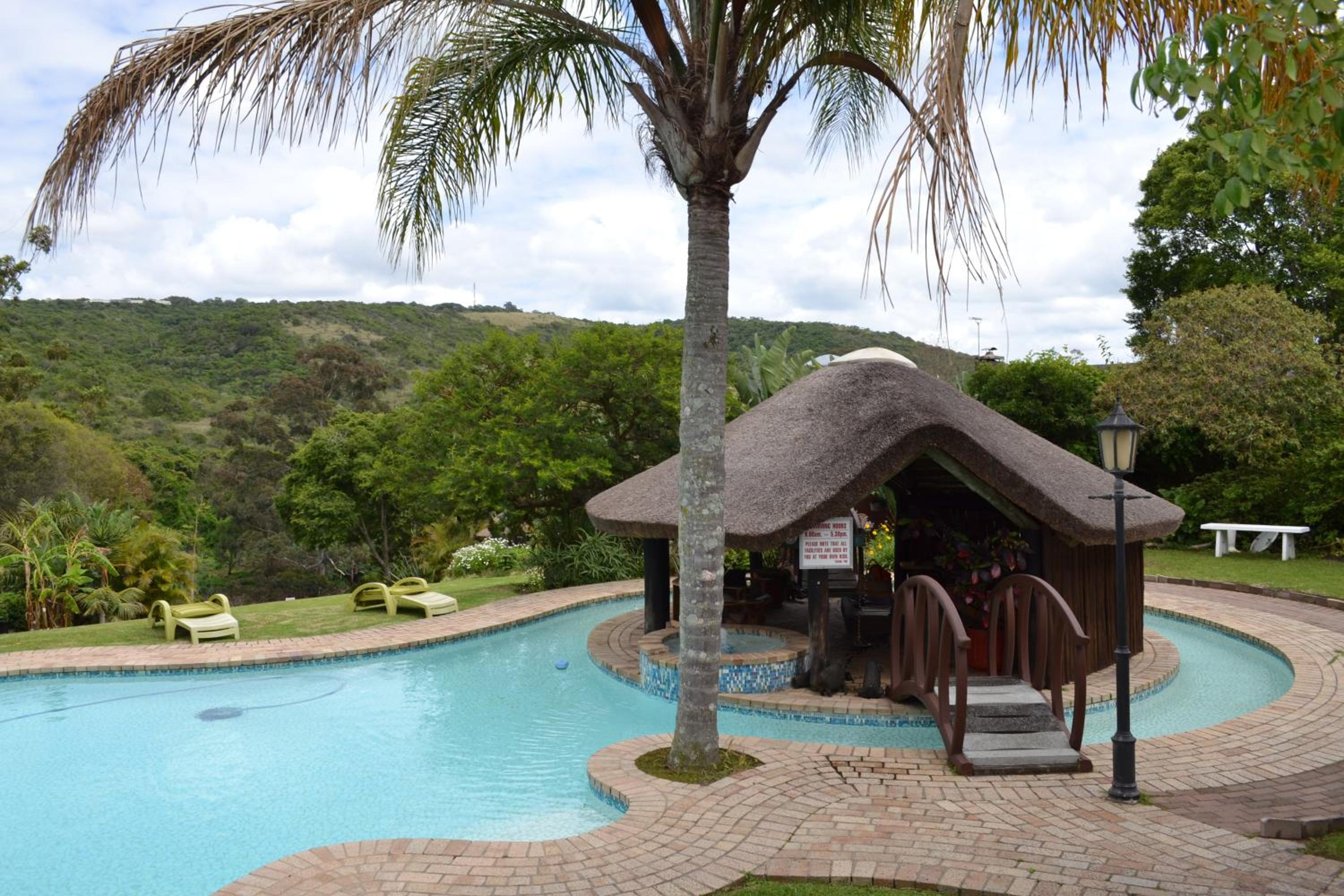 Fish Eagle Manor 16/19