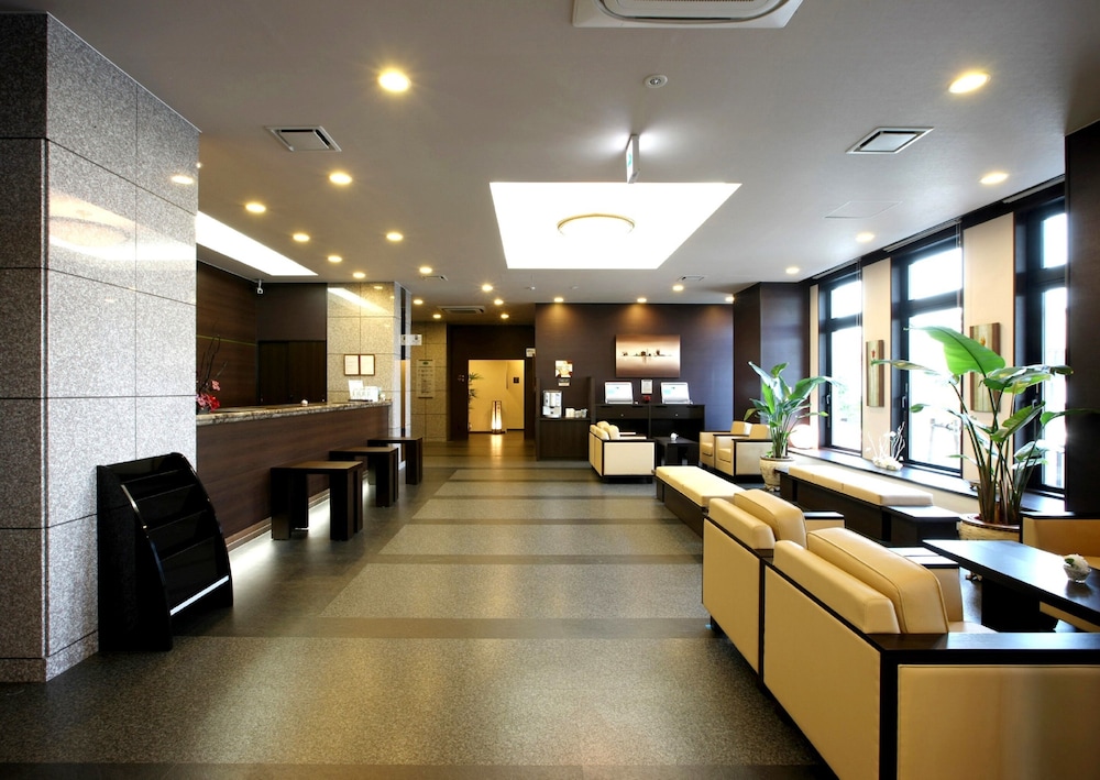 Hotel Route-Inn Handa Kamezaki 2/38