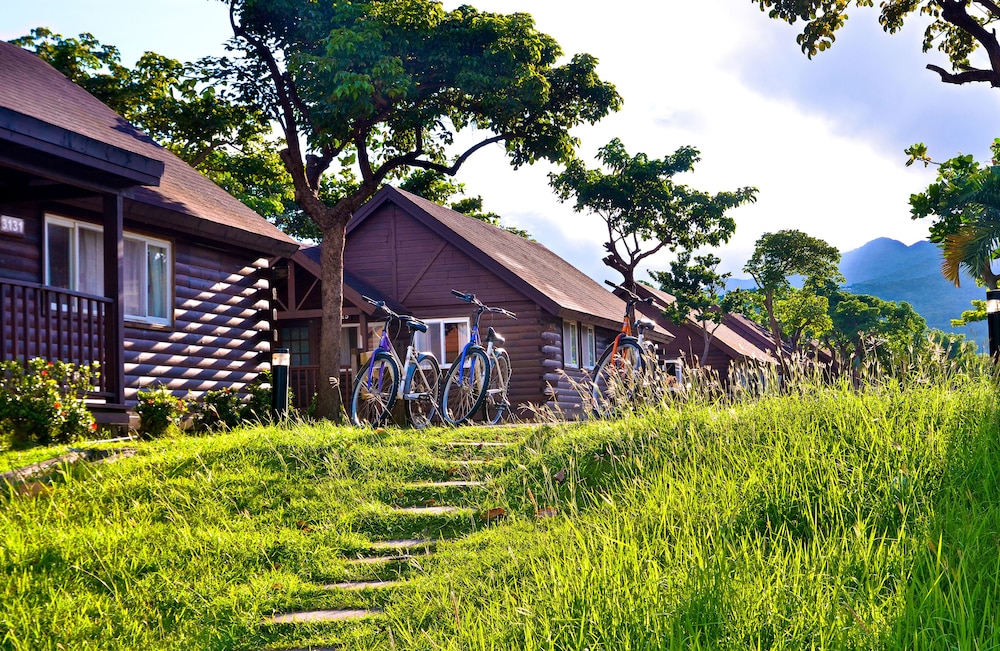 Kentington Resort 33/39