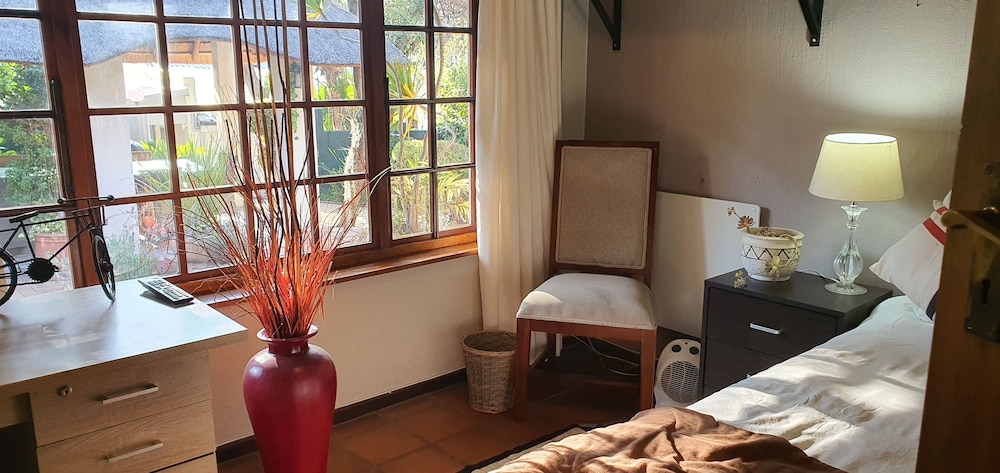 Pepper Tree Bnb 33/50
