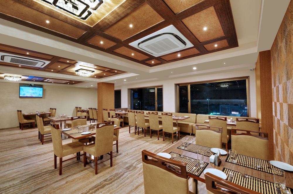 Anaya Beacon Hotel 22/23