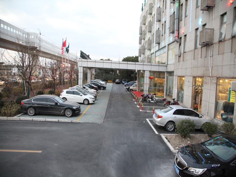 Green Tree Inn (Shanghai Fengxian Xidu) 23/24