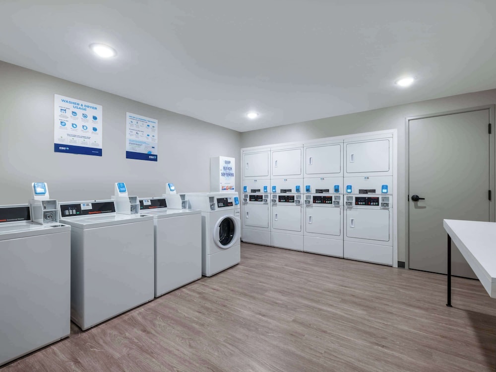 ECHO Suites Extended Stay by Wyndham Spartanburg 7/27