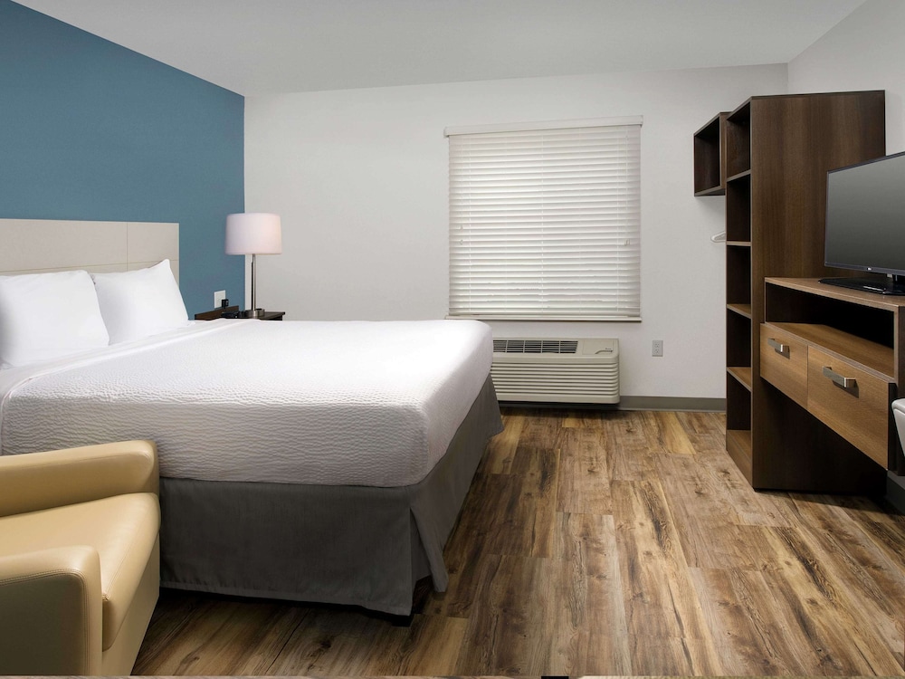 Extended Stay America - Select Suites Orlando - Airport 16/57