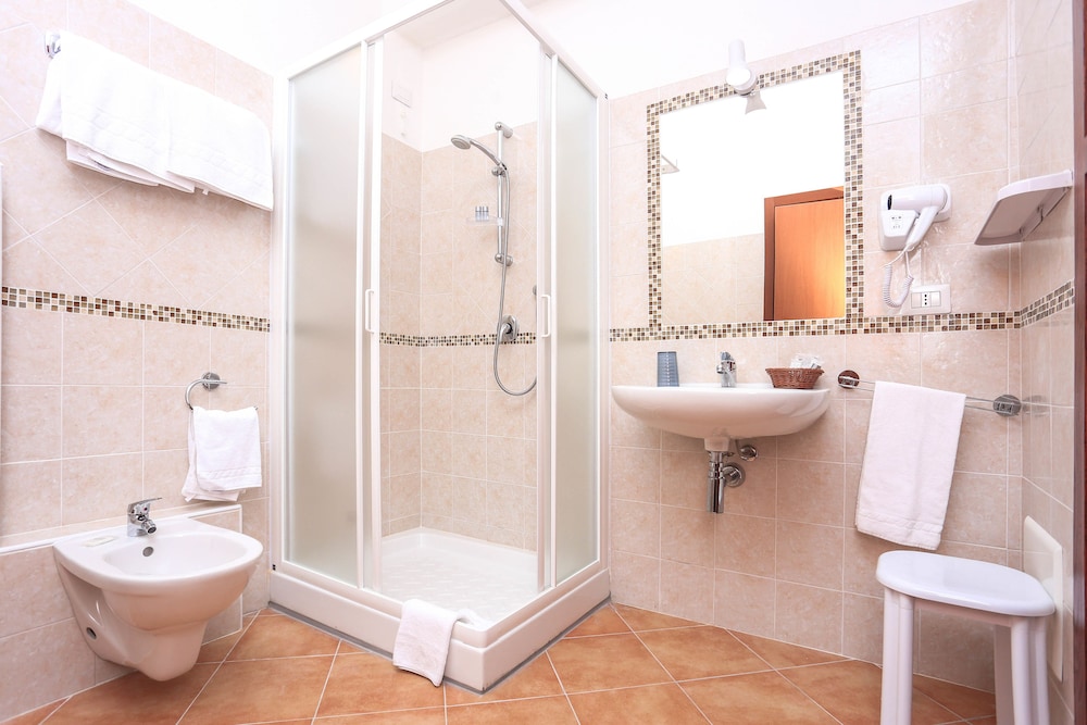 Hotel Villa Piras 47/49