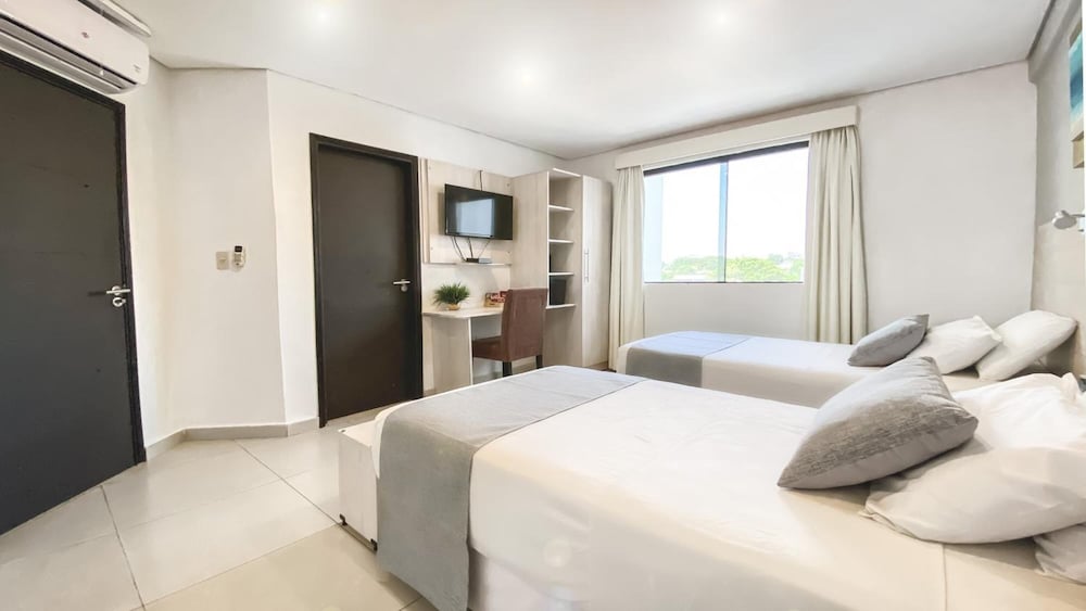 Di Danieri Hotel 8/50