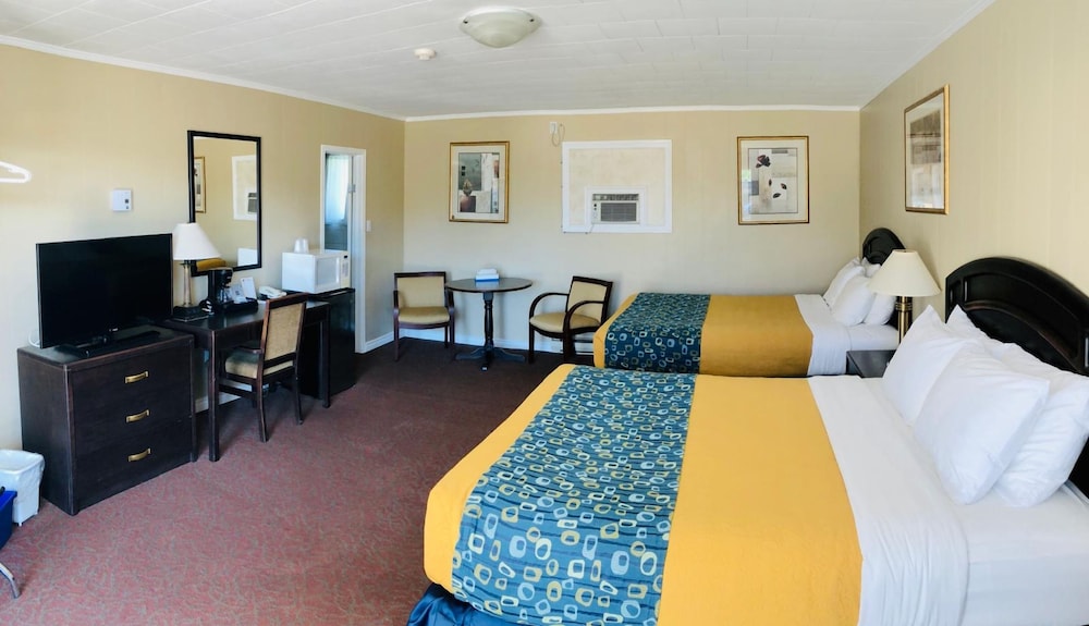 Knights Inn Owen Sound 45/57