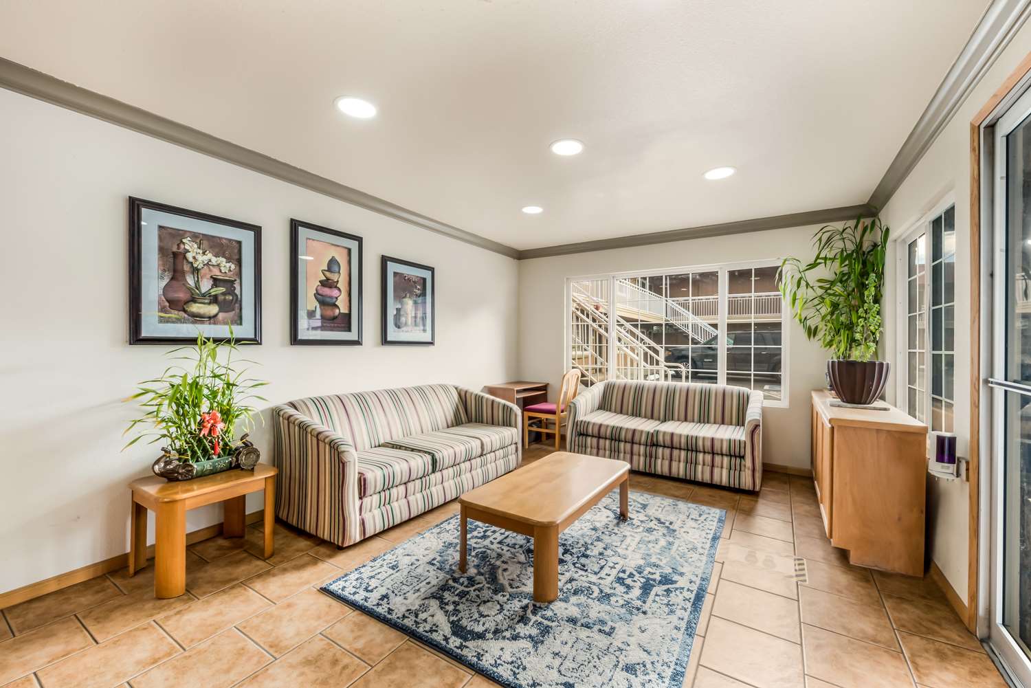 Americas Best Value Inn Ukiah 8/17