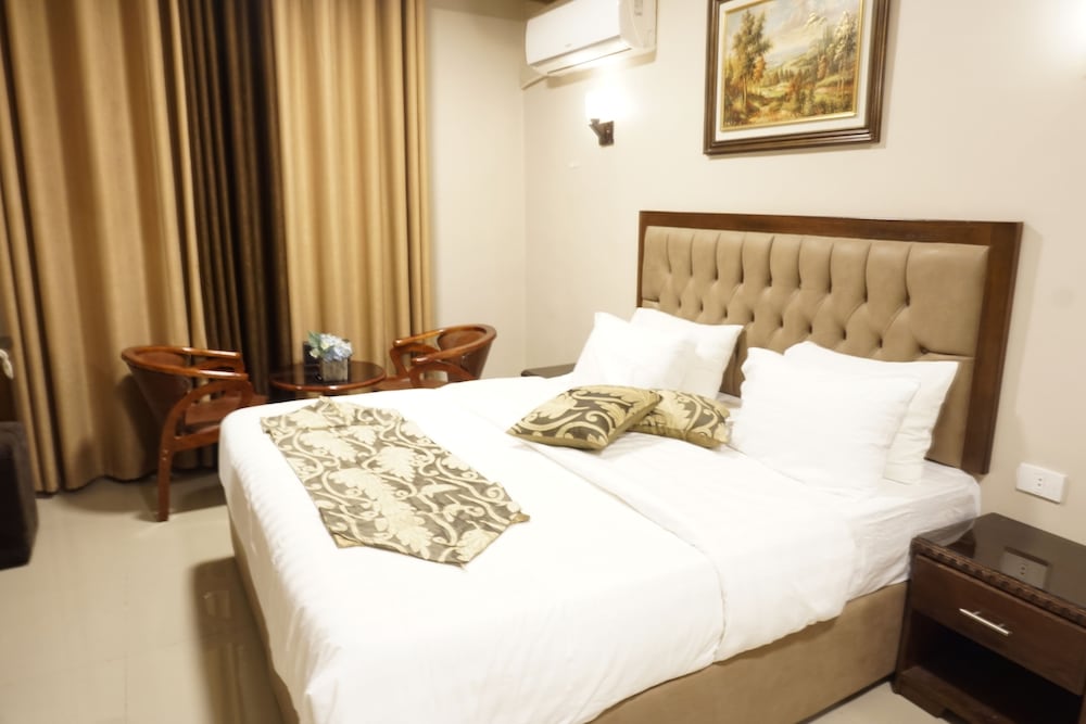 Grape Village Hotel 14/59