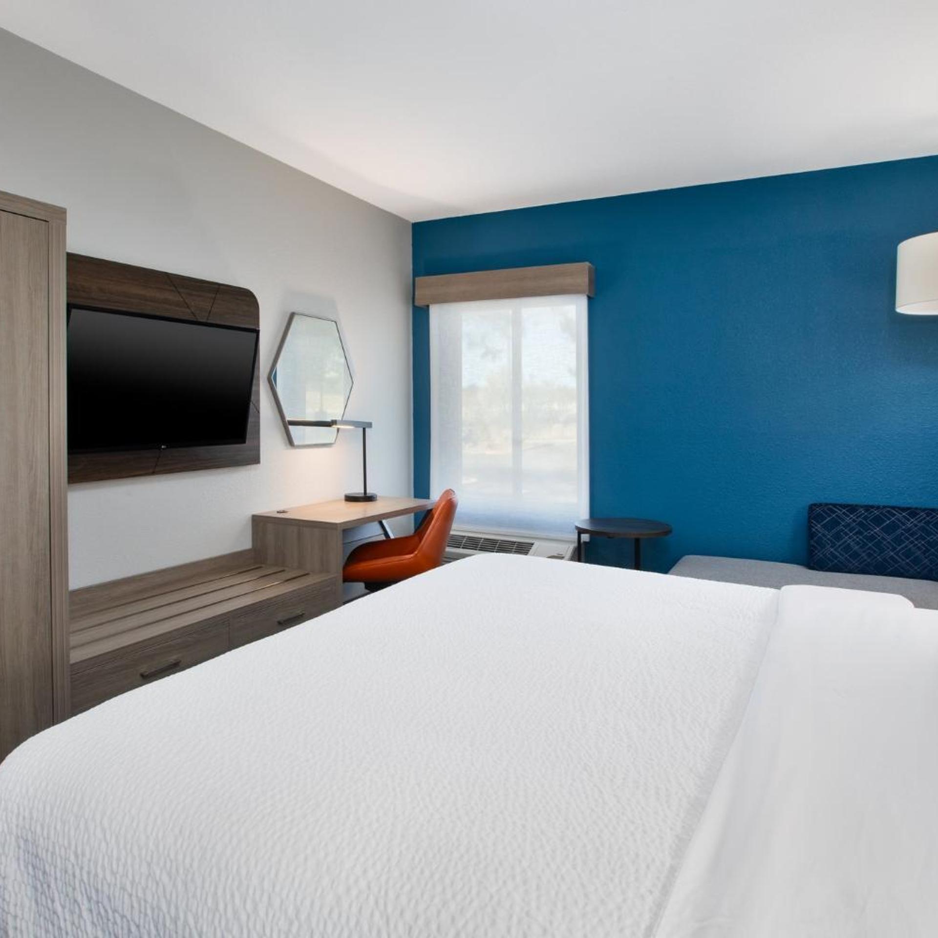 Standard, King Bed