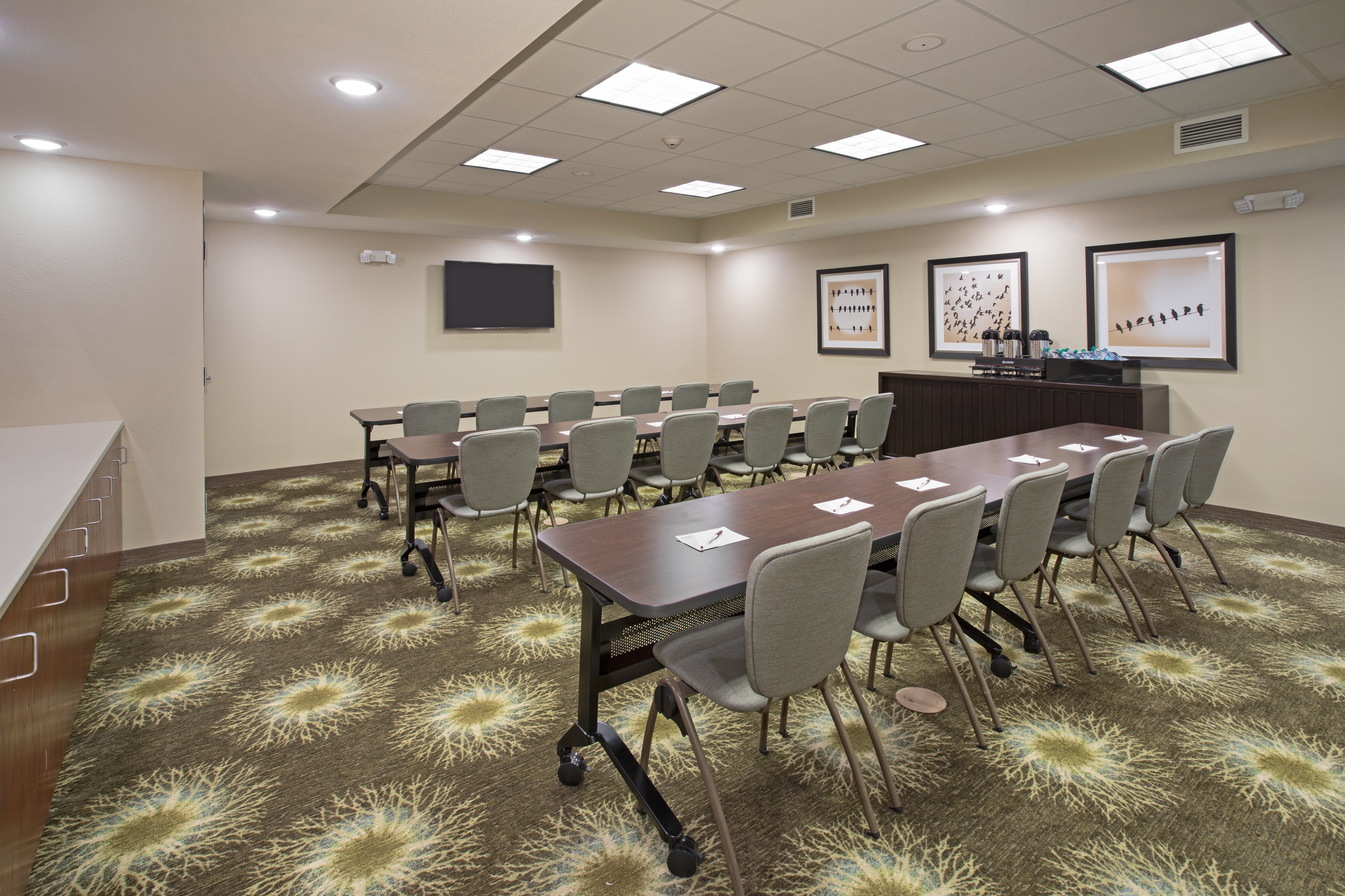 STAYBRIDGE SUITES DENVER SOUTH - HIGHLANDS RANCH 36/47