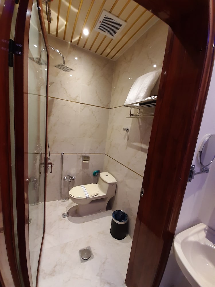 فندق قصر الشمال(Qasr Alshamal Hotel) 49/50