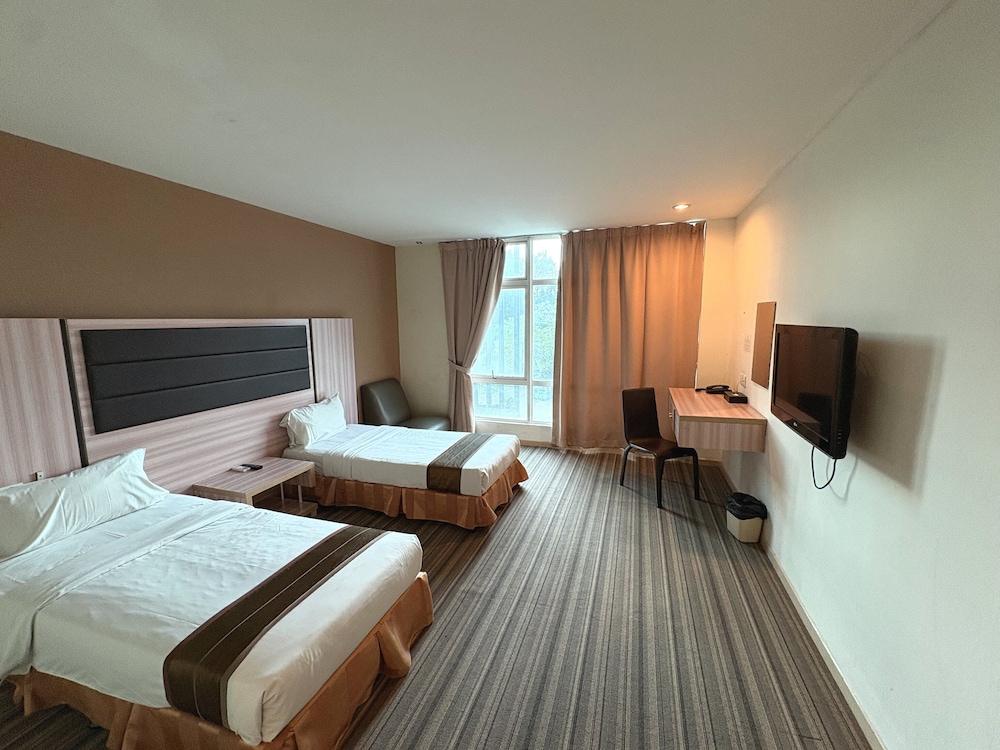 Palette Kota Kinabalu Near by Imago Shopping Mall Formerly Zara's Boutique Hotel 15/53