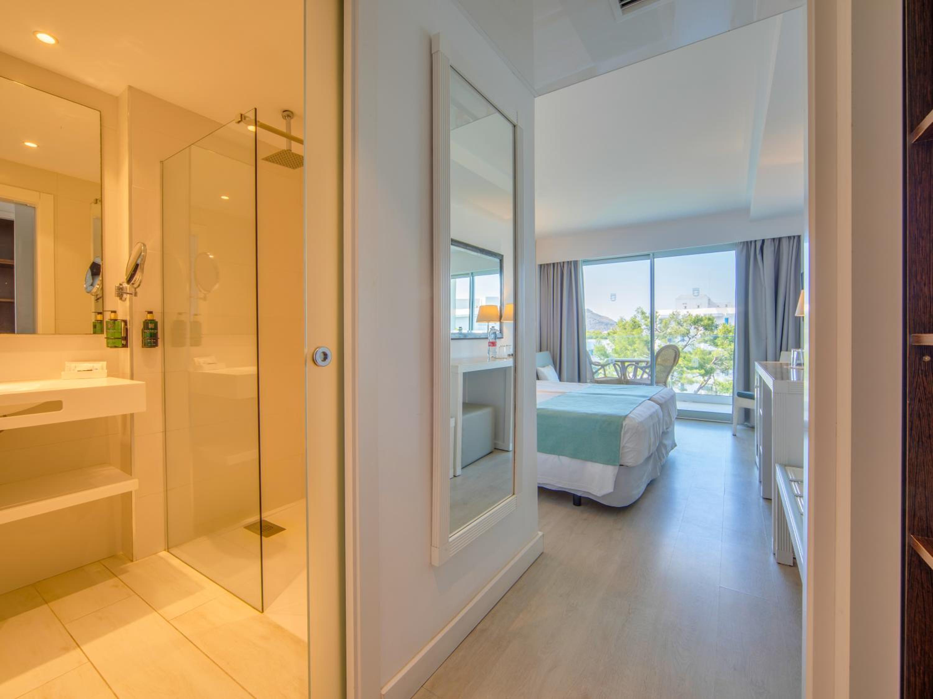 Room, Double Bed, Side Sea View