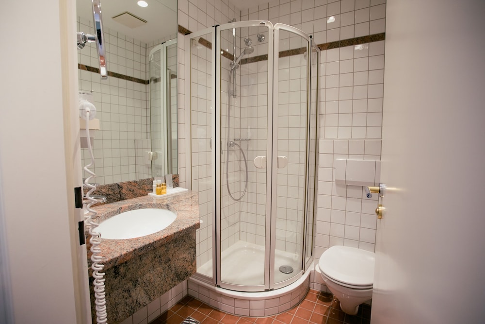 DOM HOTEL LIMBURG 14/76