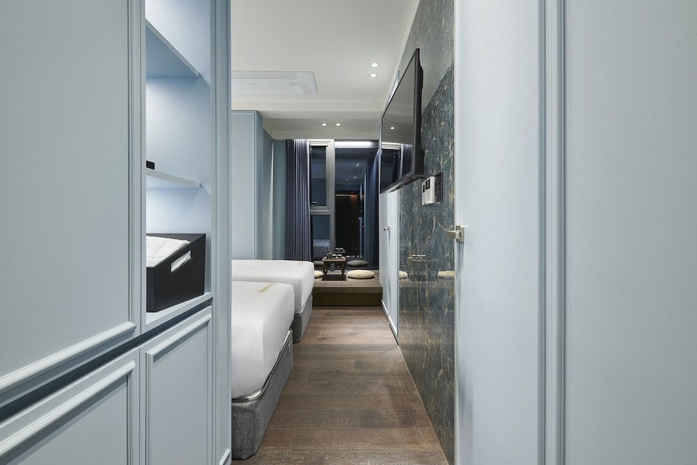 N285 Hotel Insadong 50/50