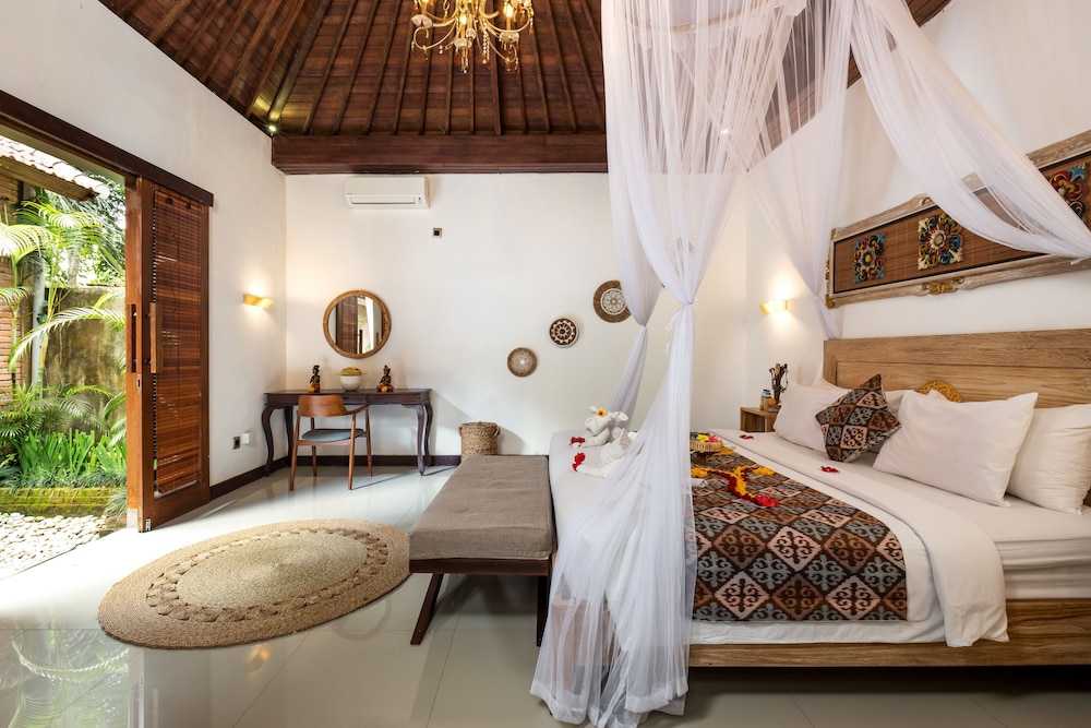 Ubud Raya Villa 16/50