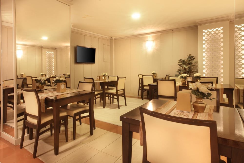 Berr Hotel 37/50