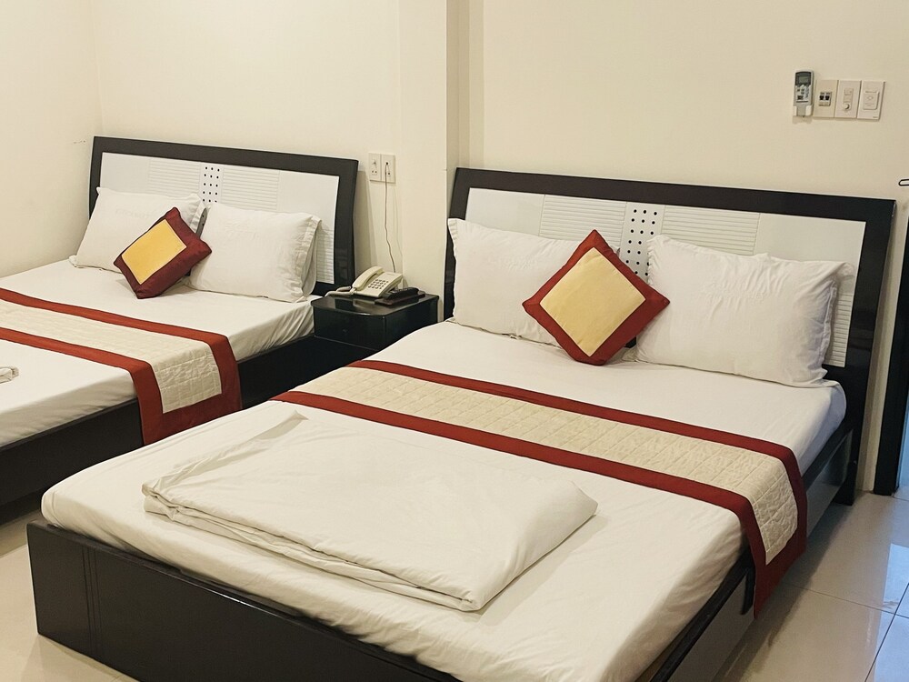 SUPERIOR, TWIN BEDS