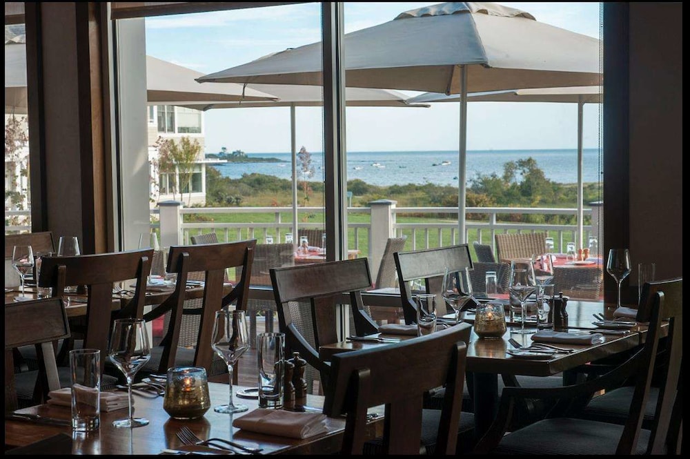 Inn By The Sea 47/66