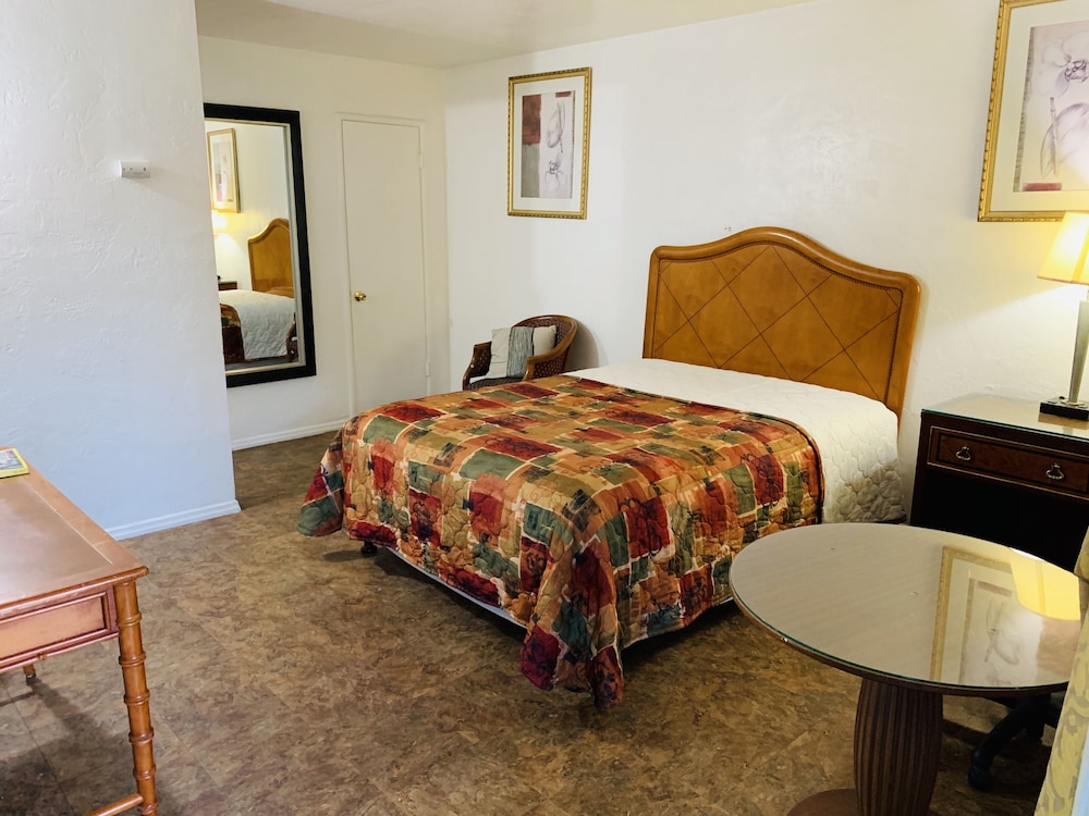 Pacheco Pass Motel 3/26