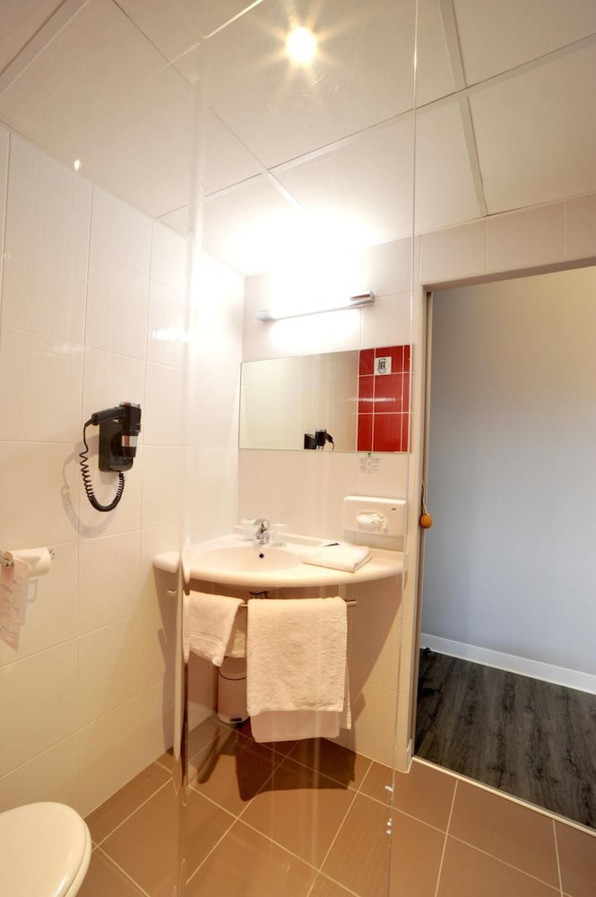 Hotel the Originals Nantes Est Novella 47/58