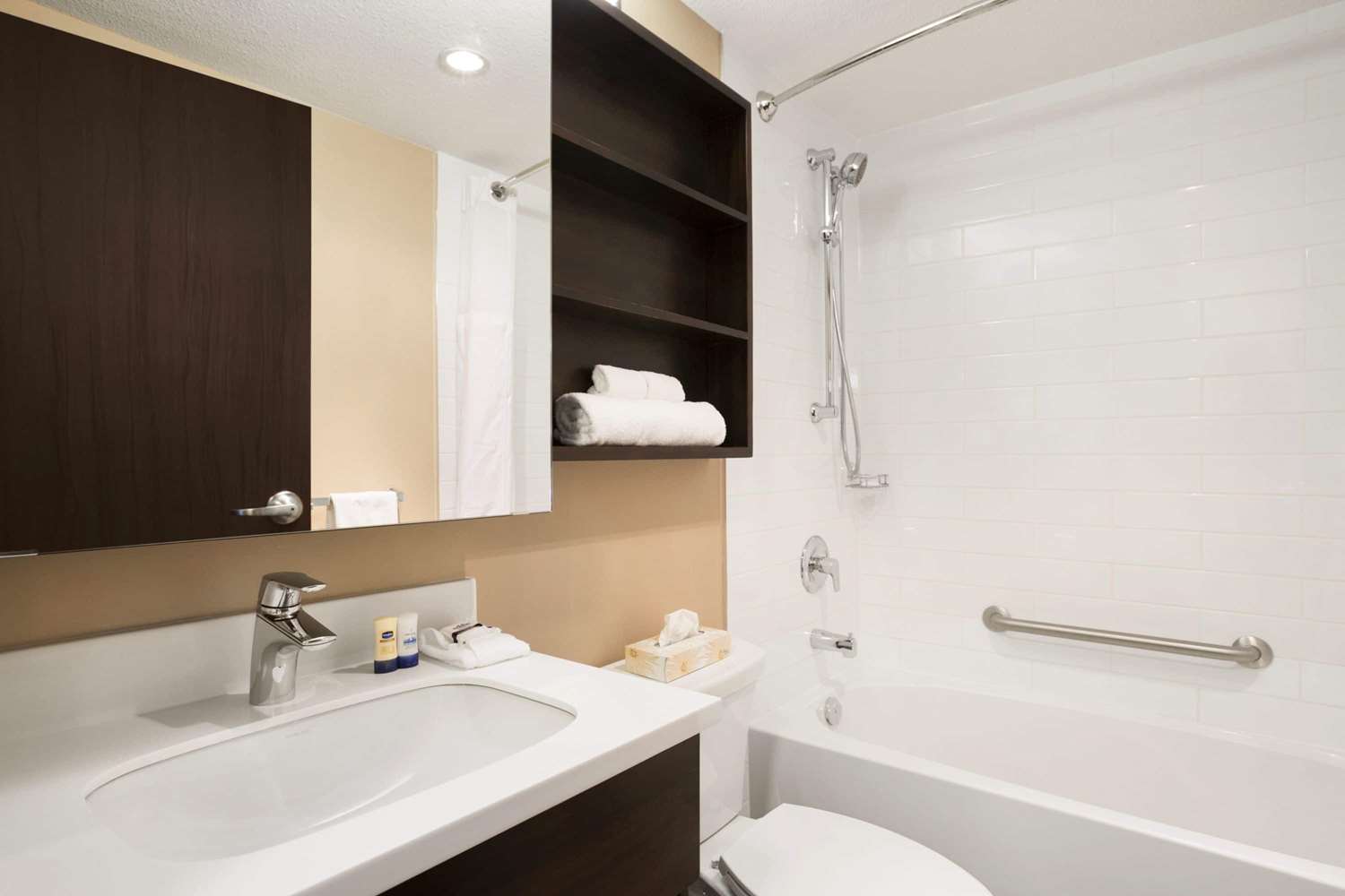 Microtel Inn Suites By Wyndham Blackfalds Red Deer North 22/23