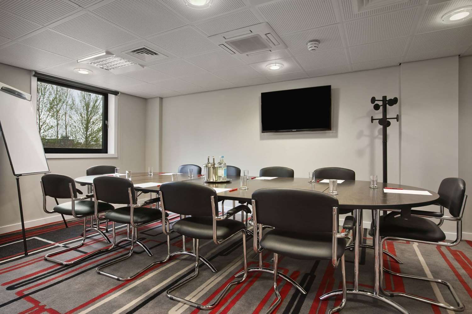 Ramada Encore by Wyndham Newcastle-Gateshead 22/27