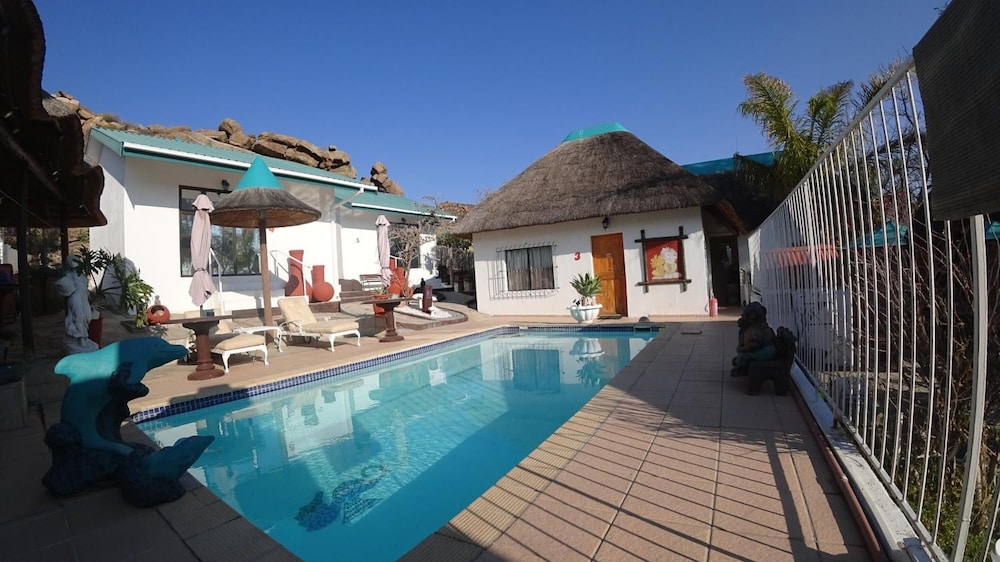 Blue Diamond Lodge 36/40