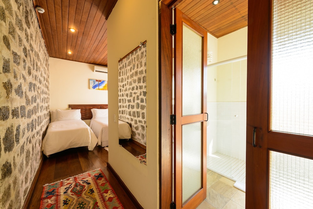 Barra Do Piuva Porto Hotel 4/50