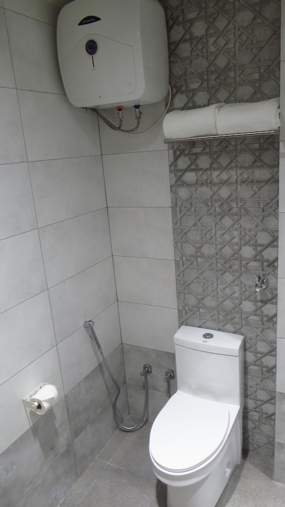 فندق طوق بلد(Touq Balad Hotel) 41/49