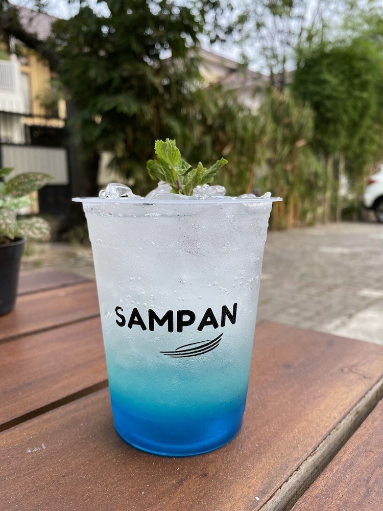 Urbanest Inn House TB Simatupang 32/72
