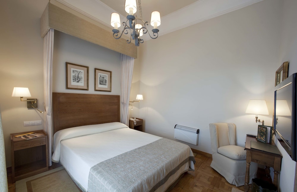 Parador De Teruel 6/28