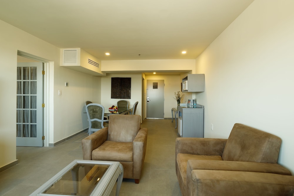 Real Inn Mexicali By Camino Real 30/50