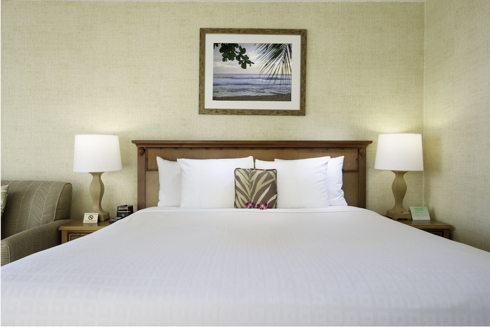 Waikiki Resort Hotel 18/69
