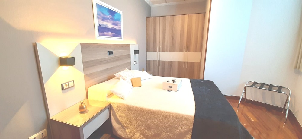 HOTEL PLAZA NUEVA 23/69