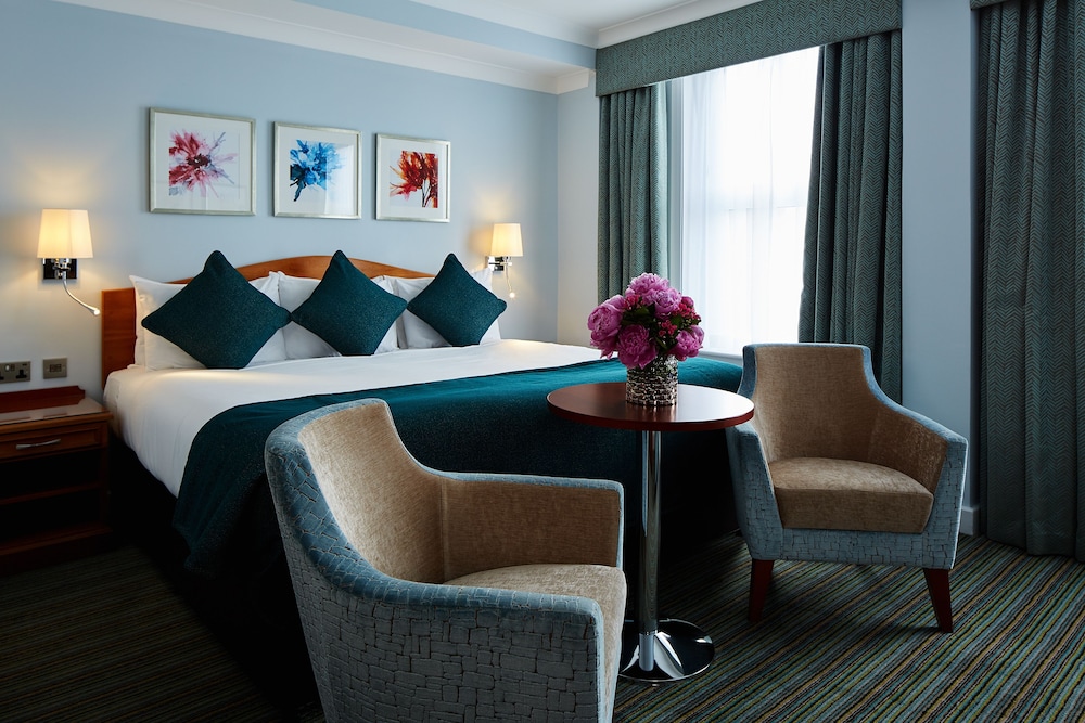 Rembrandt Hotel 54/82