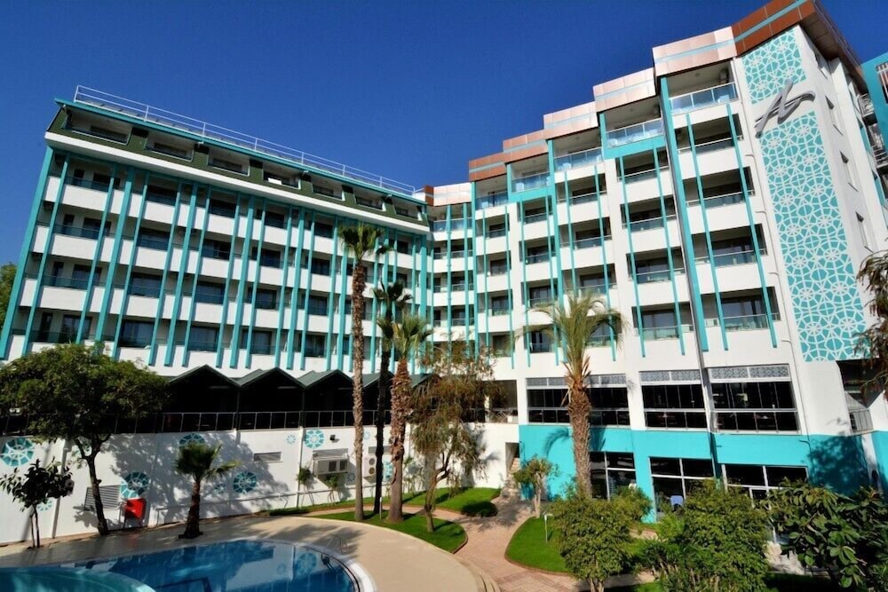 Ananas Hotel 5/33
