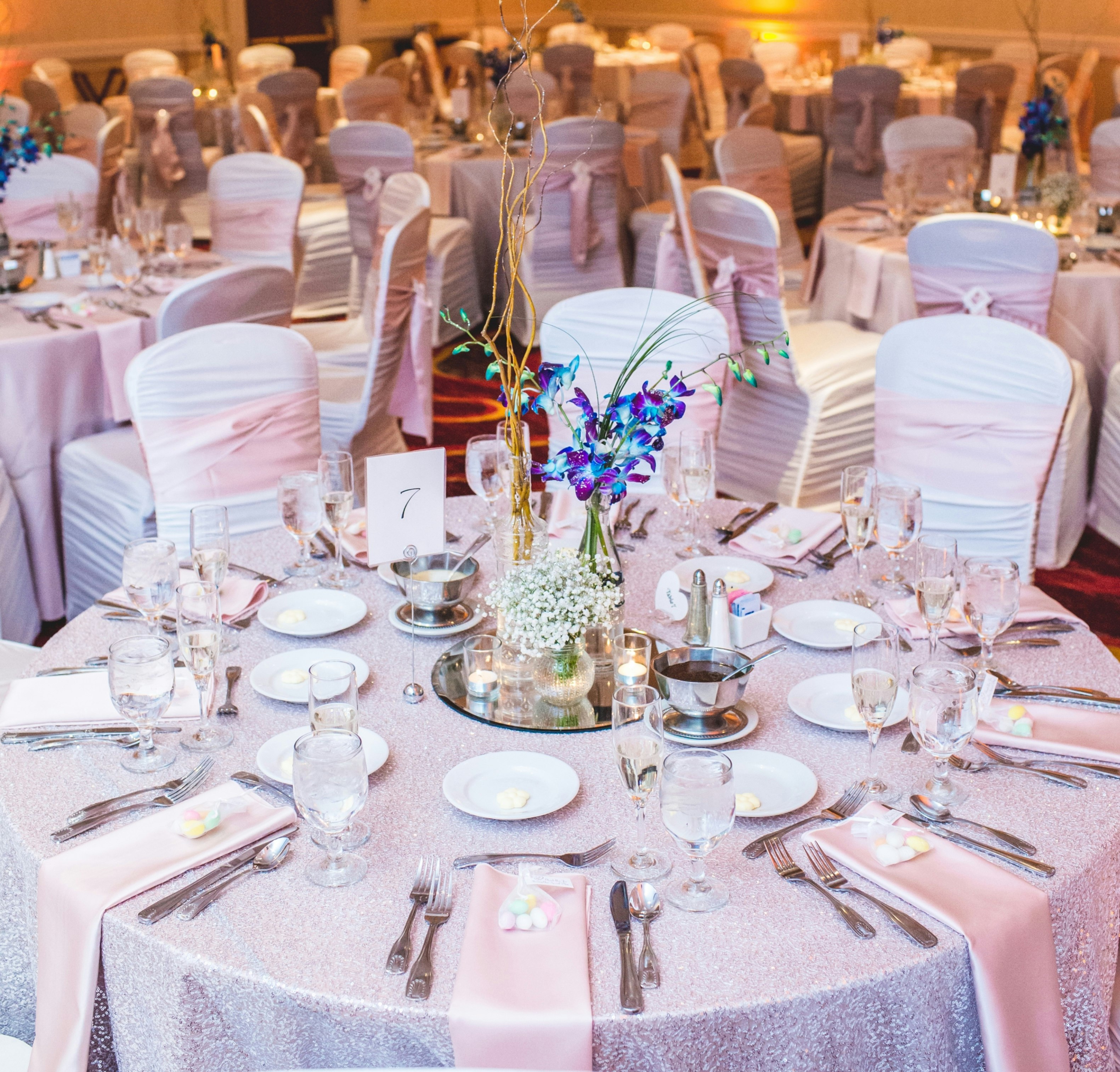 Embassy Suites by Hilton Cleveland Beachwood 34/55