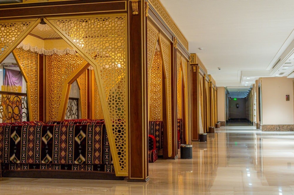 فيوليت(Violet Al Azizia Hotel) 7/50