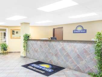 Days Inn By Wyndham Phenix City Near Fort Benning 2/16